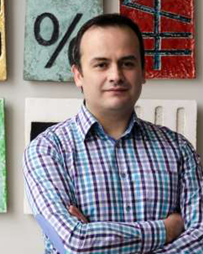 Enis Kayış